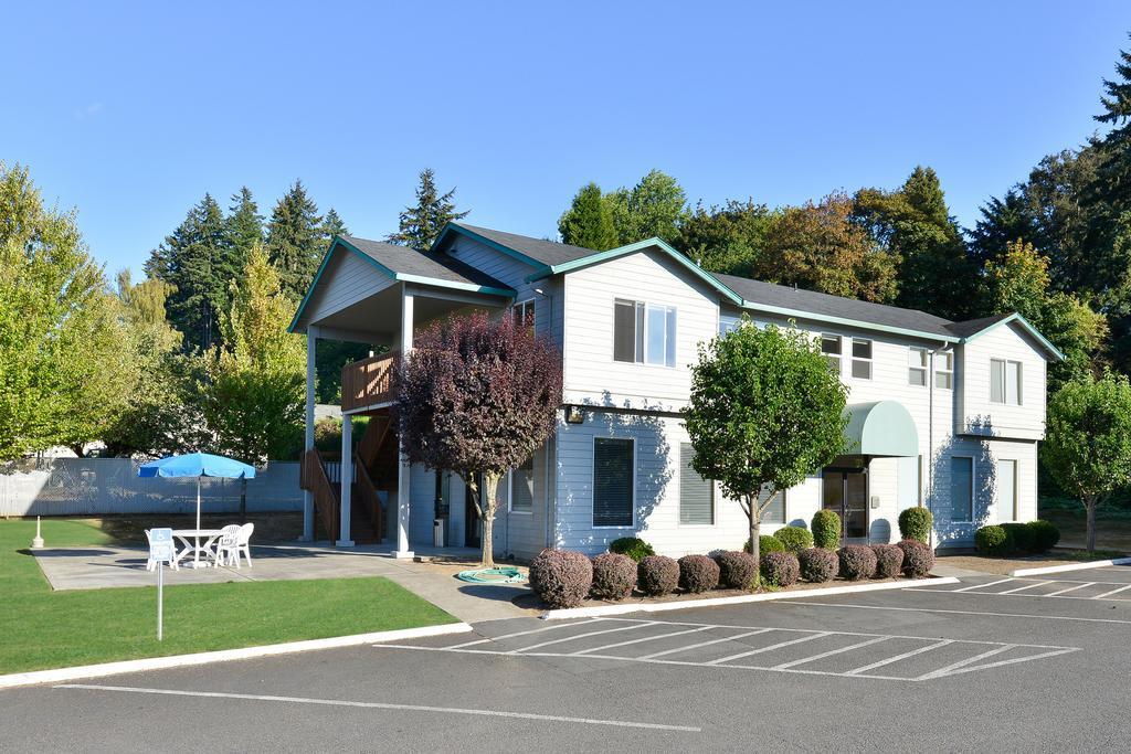 Quality Inn & Suites Vancouver - Hazel Dell Exterior foto